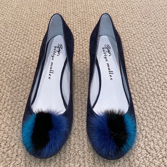 Bettye Muller Fur Pom Pom Pumps - Picture 2 of 7